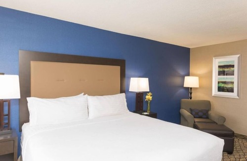 Elk Grove Village Hotel | Grand Royal Hotel O'Hare - Chicago
