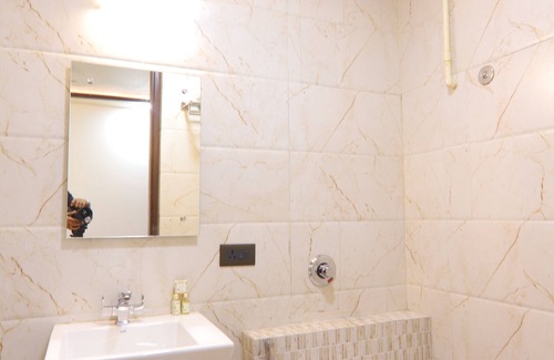 Taj Ganj Hotel | Grand Sparrow Inn Hotel, Agra
