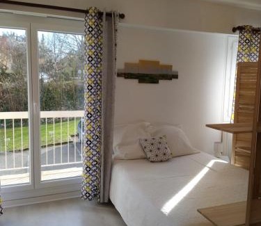 Ep 21 - Saint-Paul Apartment | Grand studio, super équipé, 2 pas du centre-ville "clos-du-boulanger" - parking privé