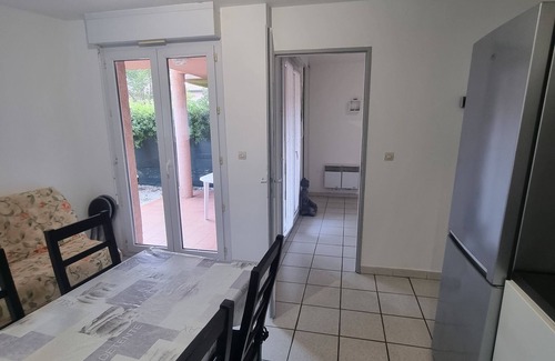 Saint-Cyprien Plage Apartment | GRAND T3, GROUND FLOOR WITH POOL IN SUMMER