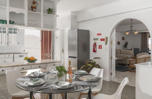 Santa Maria Maior Villa | Grand traditional villa in Funchal | BelleVeva