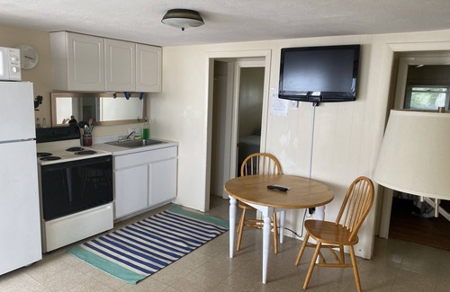Hampton Hotel | Grand View Motel