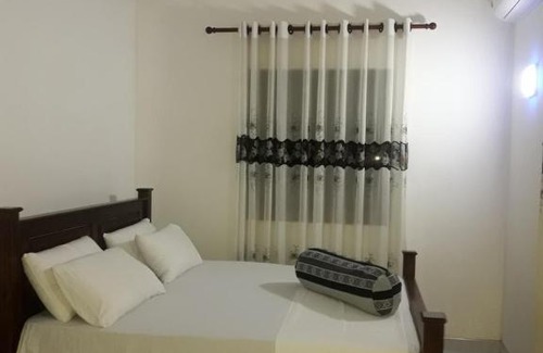 Matara House | Grand white villa