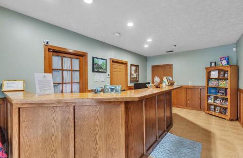 Nashville Apartment | Grand Wood Suites - 3rd Floor Front Side Penthouse Suite 303