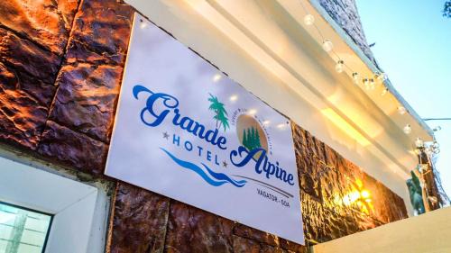Vagator Hotel | Grande Alpine Hotel