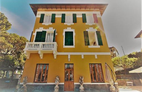 Celle Ligure Apartment | Grande appartamento in Villa con terrazza sul mare