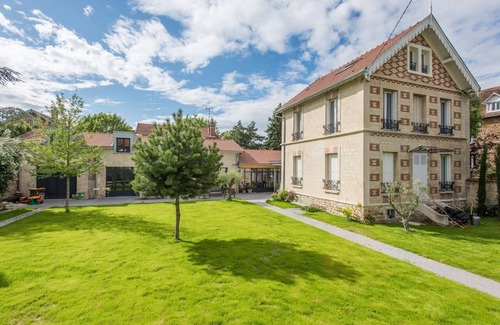 Croissy-sur-Seine House | Grande et Belle Demeure de Charme