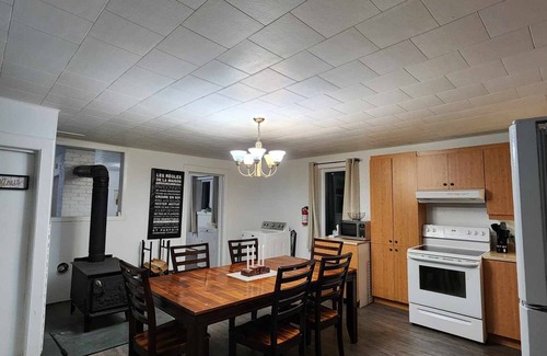 Port-Daniel House | Grande Maison de Vacance En Plein Cœur de la Gaspésie