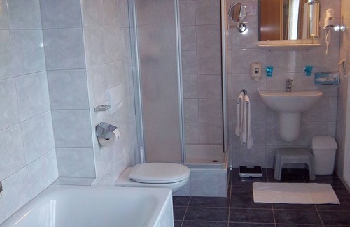 Lanzenkirchen Hotel | Grandhotel Niederösterreichischer Hof