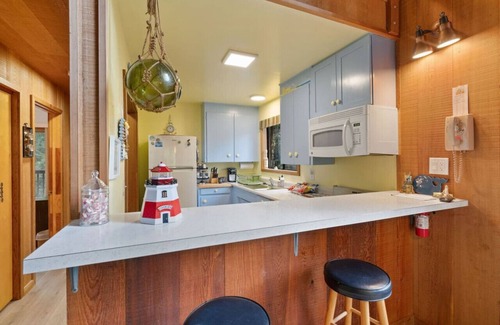 Gualala Cabin | Grandma's Cabin by the Sea