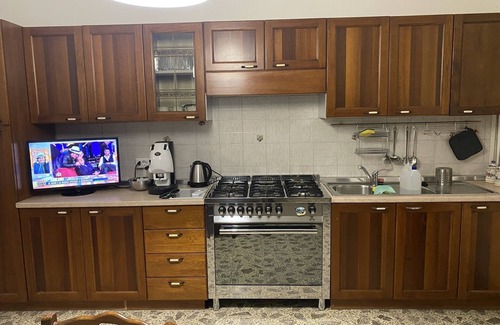 Senise House | Grandmother Mary Rose