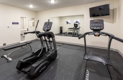 Kaukauna Hotel | GrandStay Hotel & Suites Kaukauna