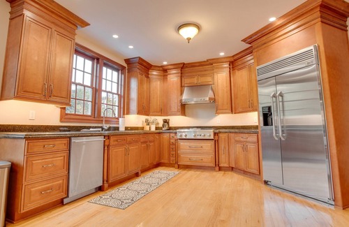 Clearville House | Grandview Lodge | HOT TUB, Incredible Views, Movie Room + Game Room!