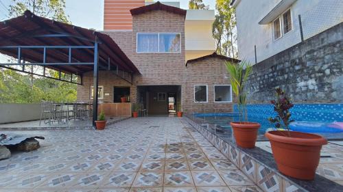 Yercaud Apartment | Grandwood Resort - Yercaud