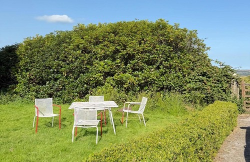 Bolton House | Grange Cottage Retreat in Bolton