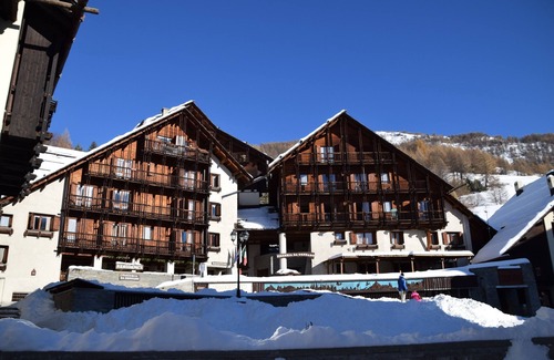 Grangesises Apartment | Grange Hike & Ski - 38D Sestriere