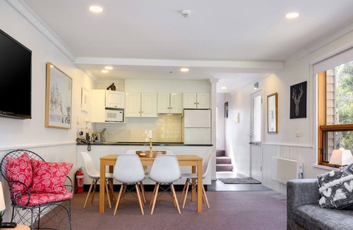 Thredbo Ski Chalet | Granite Peaks 4 - Woodridge