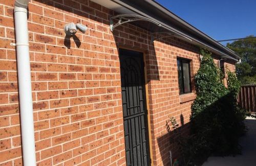 Riverwood House | Grannyflat