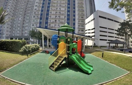 Santo Cristo Apartment | Grass residences sm north cozy comfortable stay qc - jeff