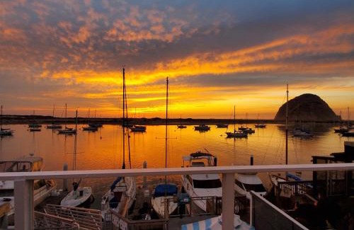 Morro Bay Hotel | Gray's Inn & Gallery