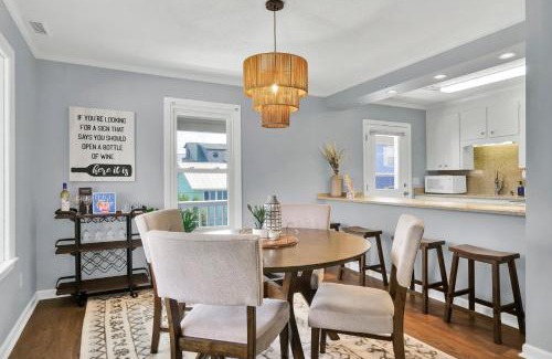 South End House | Gray Whale by Sea Scape Properties
