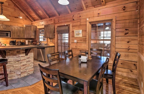 Graysville Cabin | Graysville Cabin - 20 Mi to Chickamauga Lake!