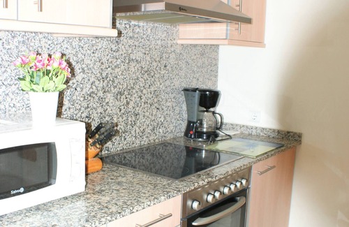 Santa Margarida Apartment | Great apartement in Roses with pool and parking AV-18