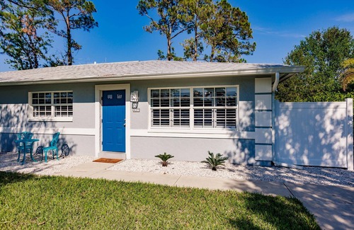 Naples Park Cottage | Great Cottage in Naples Florida in Naples Park