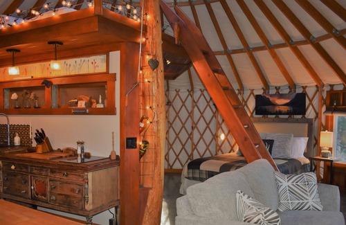 Bozeman House | Great Escape Yurt: Southside of Bozeman