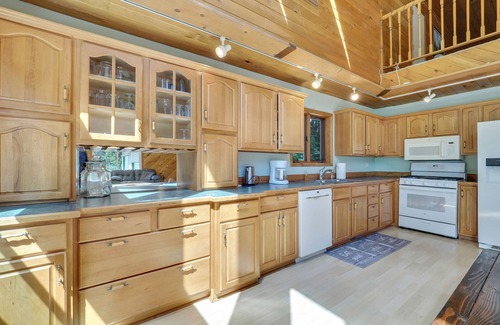 Mancelona House | Great for Families - Huge Game Room