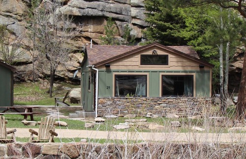 Drake Cabin | Great Getaway on the Big Thompson very near Estes & Rocky Mt. Nat'l Park