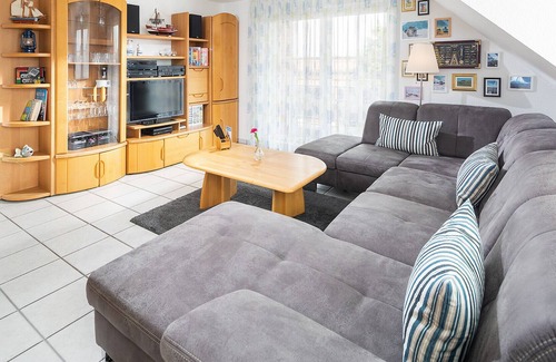 Werdum Apartment | Great holidays guaranteed! Family friendly, directly at the pet park Werdum