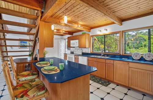 Kilauea House | Great House Across from Beautiful Anini Beach Extended Family 100 steps to sand