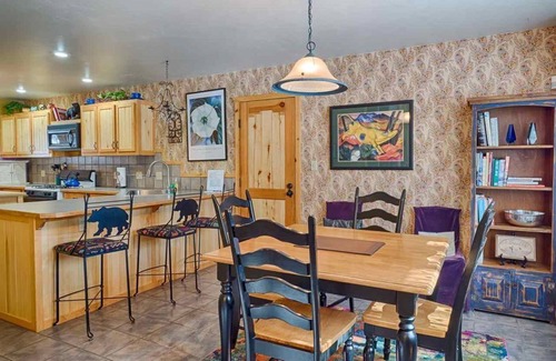 Angel Fire House | Great house two miles to the ski lift and closer yet to the golf course.