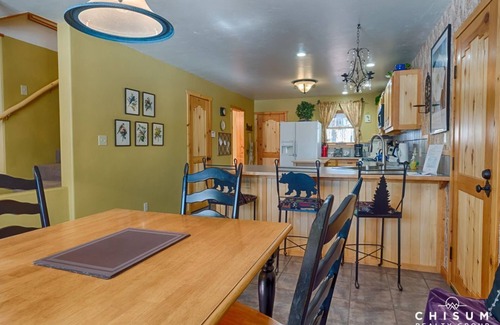 Angel Fire House | Great house two miles to the ski lift and closer yet to the golf course.