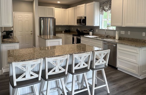 Osage Beach House | GREAT LAKE HOME 23MM