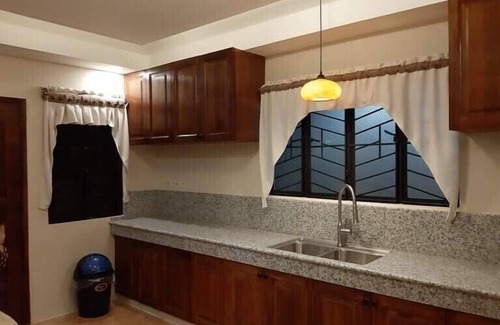 Balibago House | Great Location- Beautiful/Cozy Home newly renovated With Japanese garden