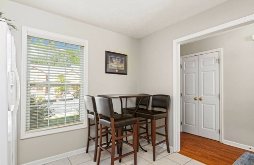 Auburn Condo | Great Location! Campus 2 MI, Tiger Town 8 MI, JordanHare 2.2 MI RTJ Golf 8.4 MI