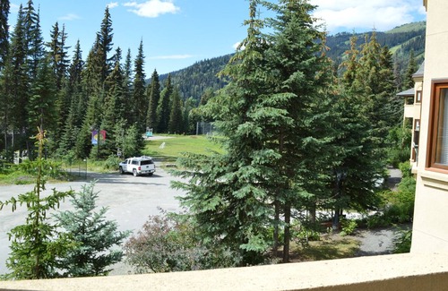 Sun Peaks Condo | Great location close to village centre and next to ski runs with Private Hot Tub