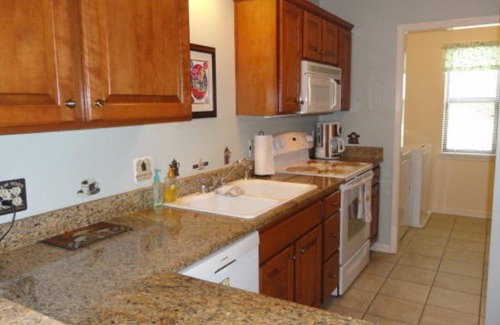Table Rock Condo | GREAT LOCATION LUXURY 3 BDRM 3 BATH LAKEFRONT HEATED INDOOR POOL STAY&PLAY GOLF