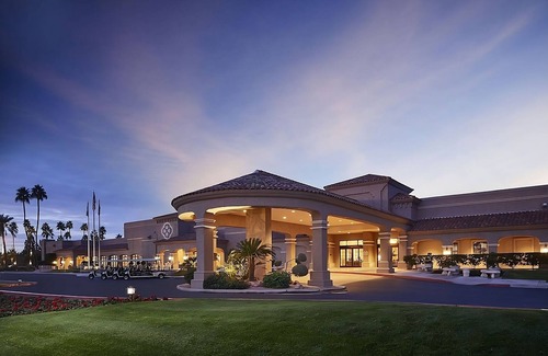 South Scottsdale Resort | Great Location! 2 Awesome Units, Minutes to McCormick-Stillman Railroad Park