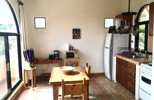 Los Barriles Cabin | Great Ocean Views, Fast Wi-Fi, Pickleball, Near Beach, Kayaks, Bikes, Snorkeling
