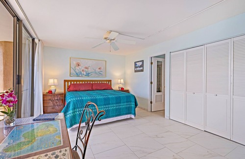Ukumehame Ahupuaa Condo | Great Price With...All New Tile Floors!