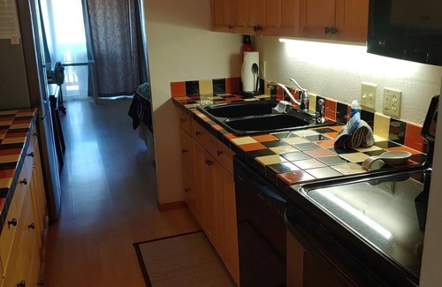 Kihei Condo | Great Rates - Clean and Cozy Condo!
