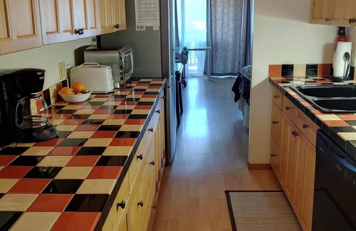 Kihei Condo | Great Rates - Clean and Cozy Condo!