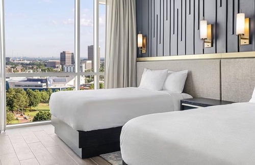 Fairlie-Poplar Historic District Resort | Great Resort with Modern One Bedroom in Dwtn Atlanta and close to everything!