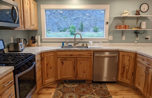 Cascade Cabin | Great river access for boat or wade fishing and a quite river spot.
