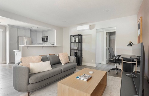 Santa Clara Apartment | Great Santa Clara 1BR w/Pool & W/D, nr Medical Center, by Blueground