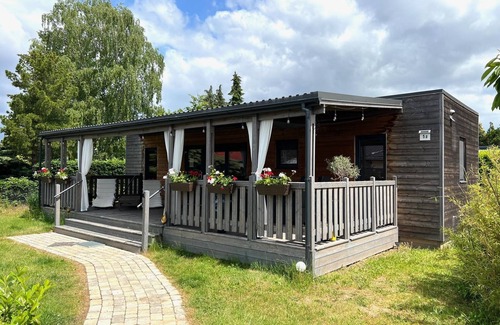 Region Hannover District House | Great vacation home Rybak with box spring beds and large covered terrace