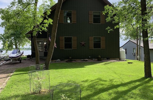 Ortonville House | Great Year-Round Lakeside Home by State Park, Golf, & Other Activities